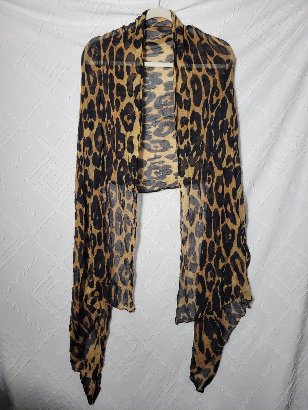 Leopard Print Lightweight Scarf - Black & Tan